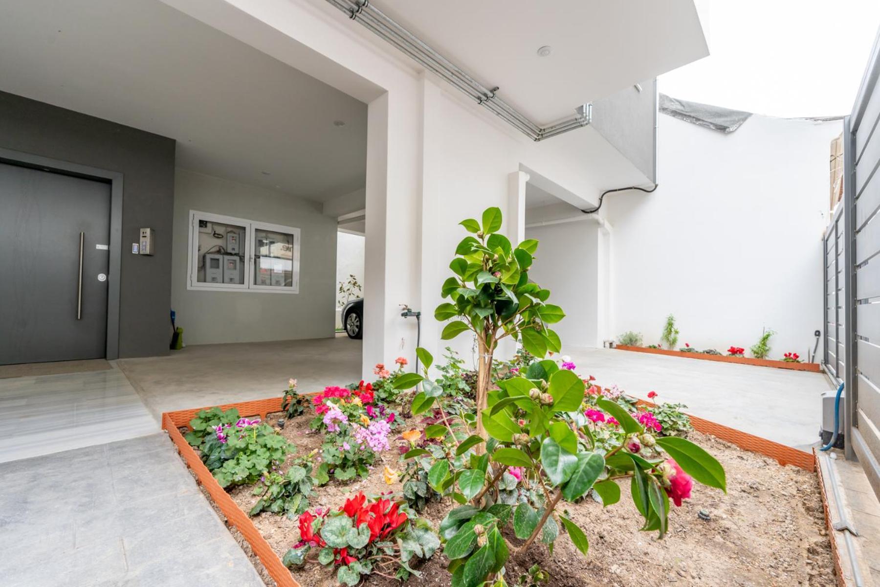 Iaira Apartment Атина Екстериор снимка