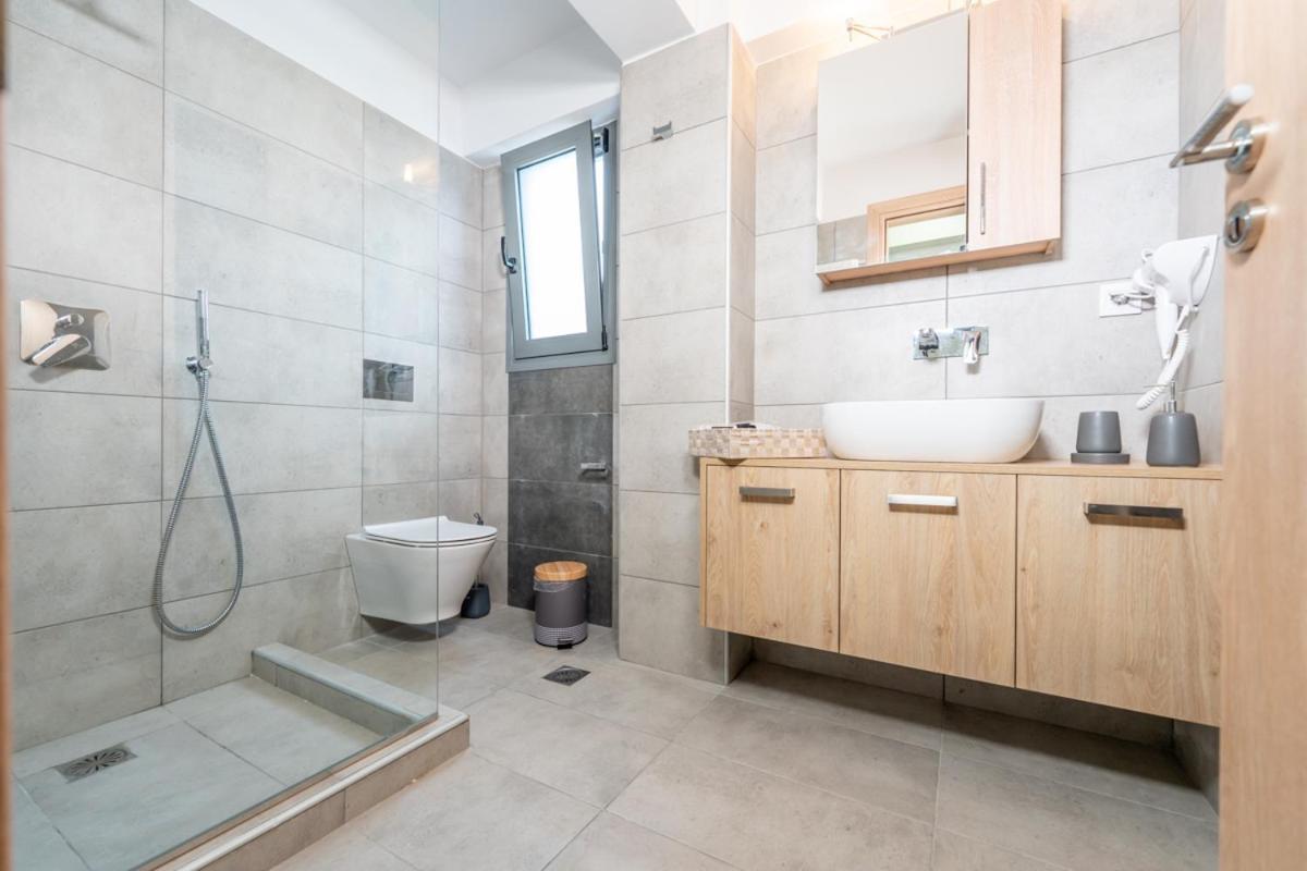 Iaira Apartment Атина Екстериор снимка