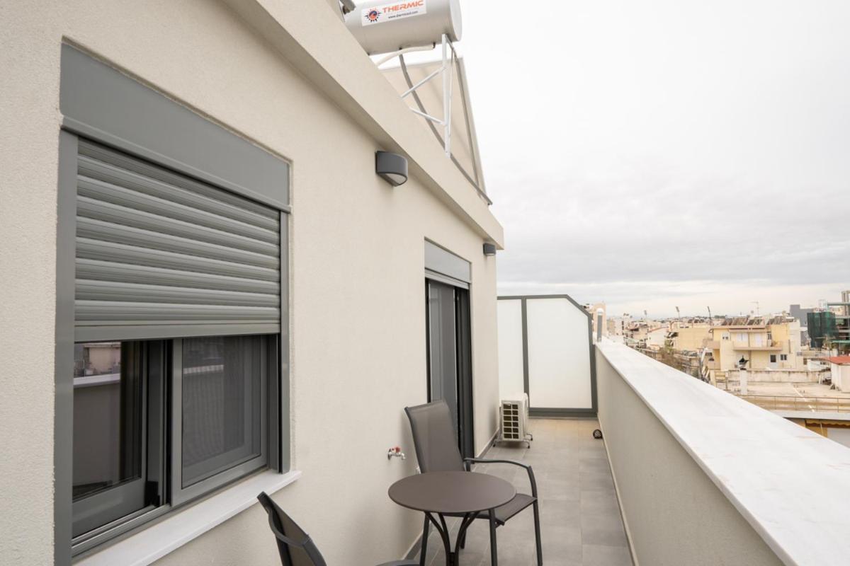 Iaira Apartment Атина Екстериор снимка