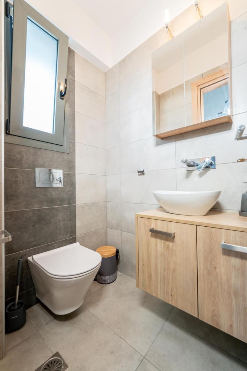 Iaira Apartment Атина Екстериор снимка