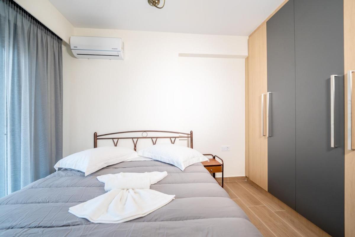 Iaira Apartment Атина Екстериор снимка