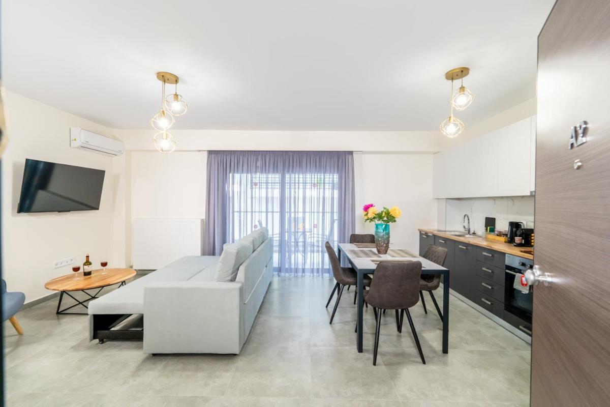 Iaira Apartment Атина Екстериор снимка